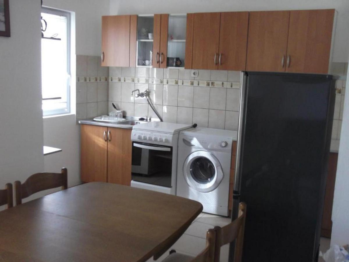 Apartments Miocic Ražanac Екстериор снимка