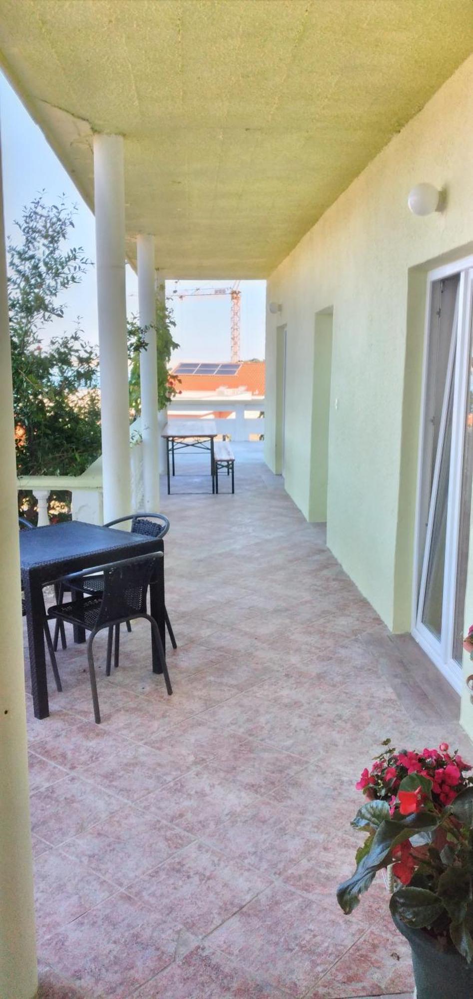 Apartments Miocic Ražanac Екстериор снимка