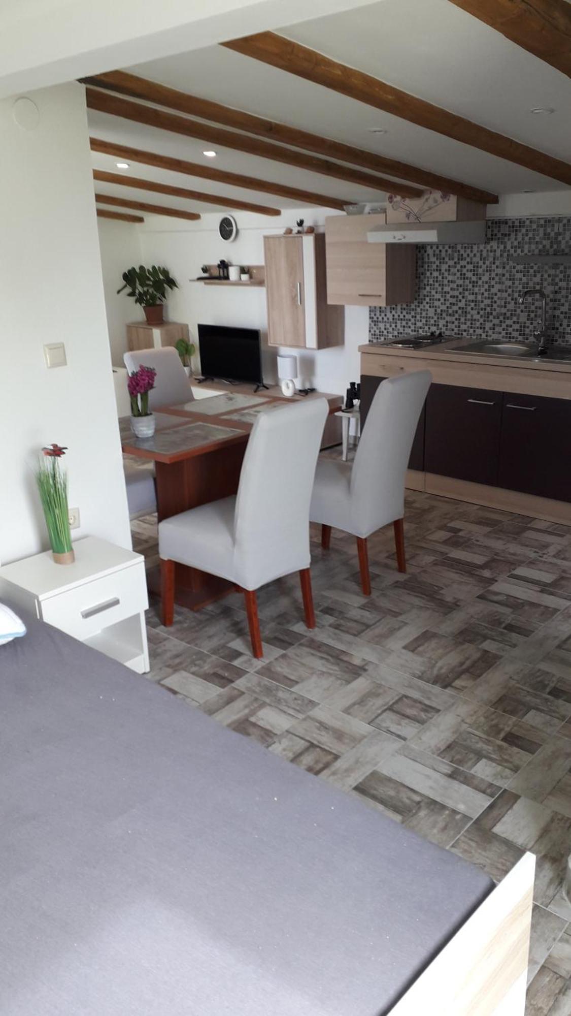 Apartments Miocic Ražanac Екстериор снимка