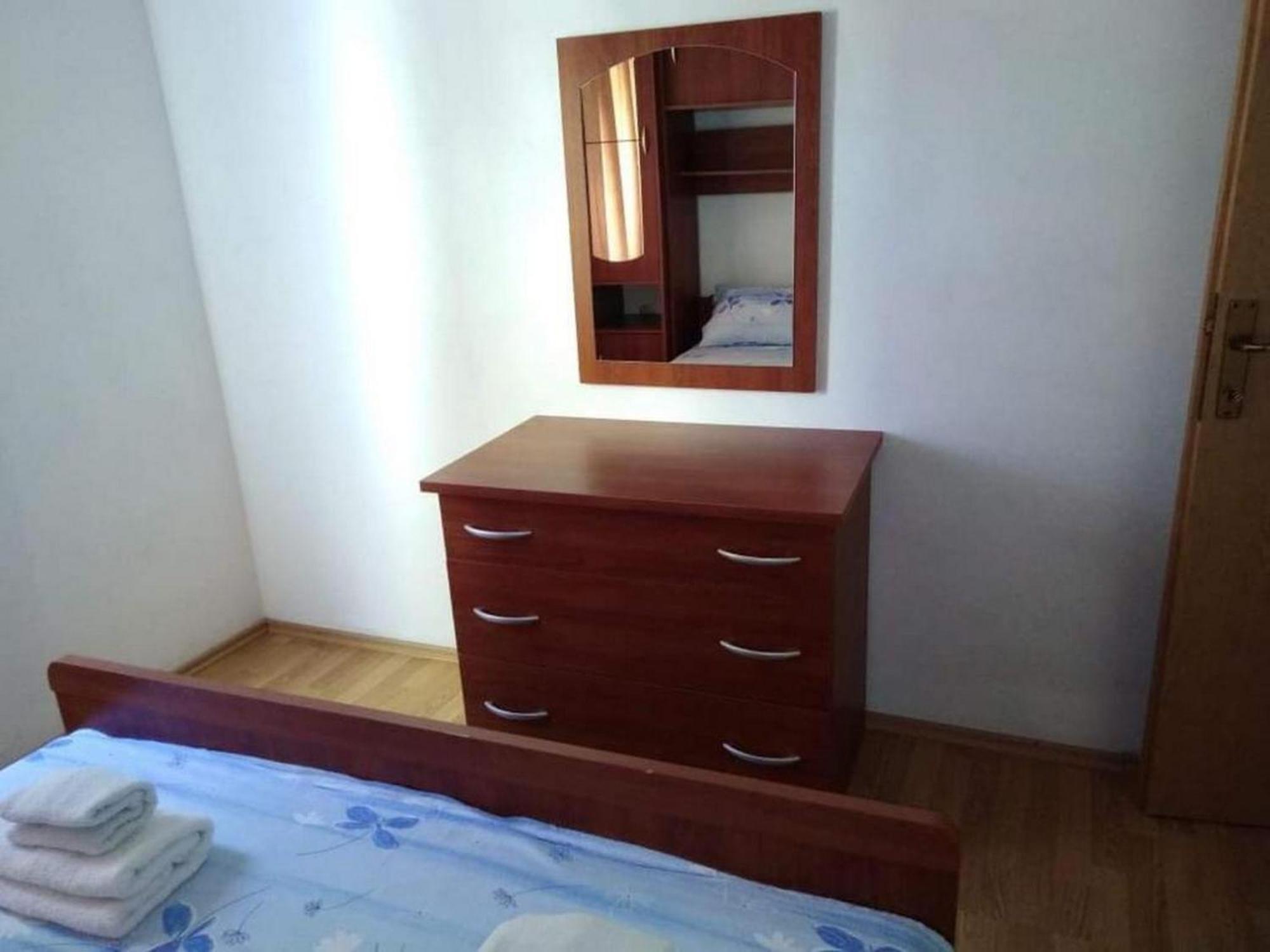 Apartments Miocic Ražanac Стая снимка